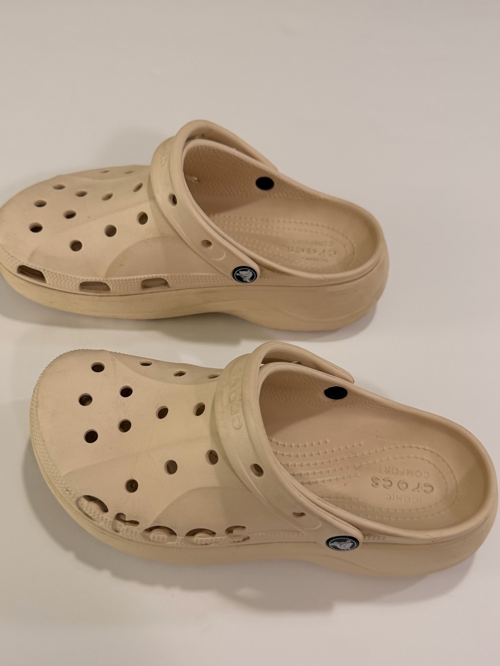 Crocs Iconic Comfort Chunky Platform Slip On Clogs Beige Tan Size 9 - Picture 7 of 9